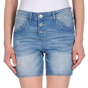 Only Denim Shorts Size 30
